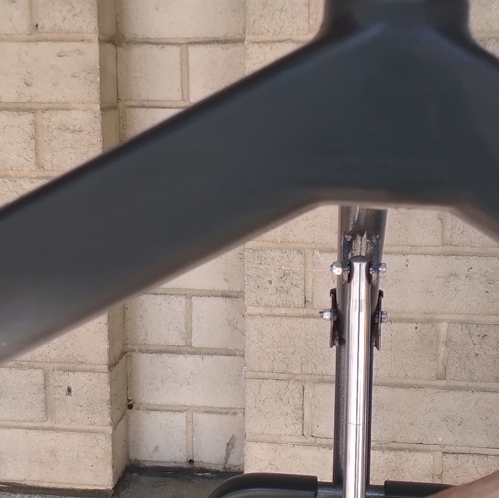 Pull up bar - Picture 3 of 5